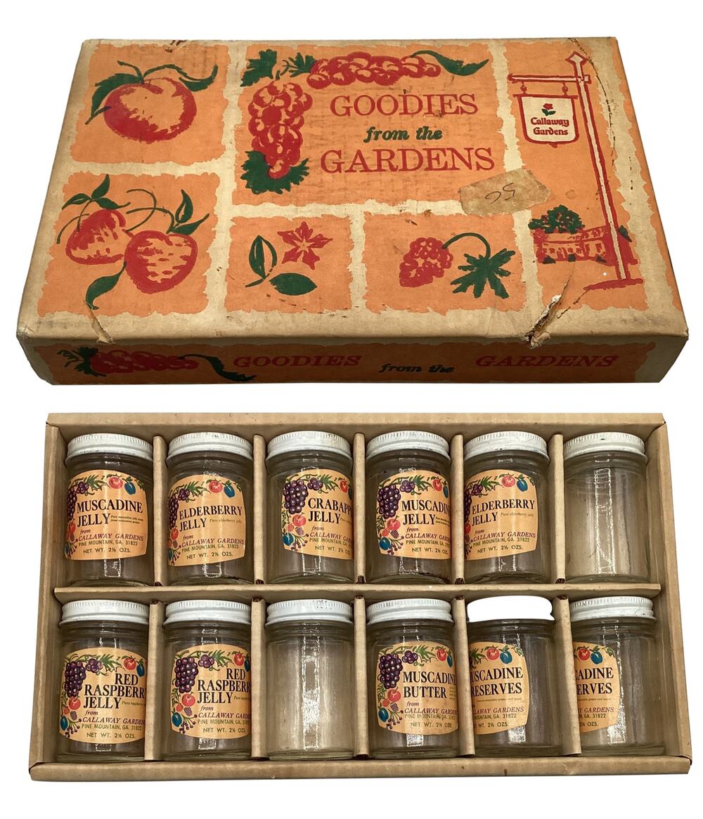 Rare Vintage Callaway Gardens Goodies from the Gardens 12-Jar Sampler Box